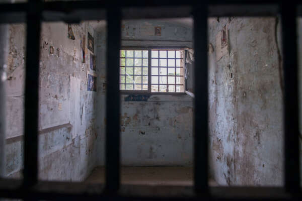 Il carcere urla, siamo tutti sordi: il report della strage che non interessa a nessuno