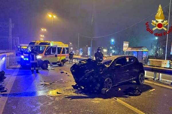 Schianto nella notte, muoiono due 25enni tra cui Tobia de Eccher: lutto per il colosso dell’edilizia