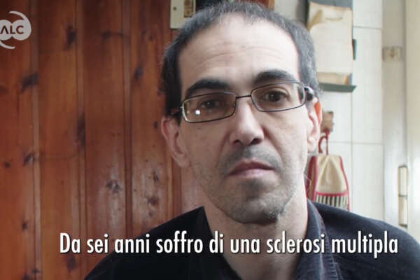 Suicidio assistito, Massimiliano morto a 44 anni in una clinica in Svizzera: “Raggiunto il mio sogno” Suicidio assistito, Massimiliano morto a 44 anni in una clinica in Svizzera: “Raggiunto il mio sogno”