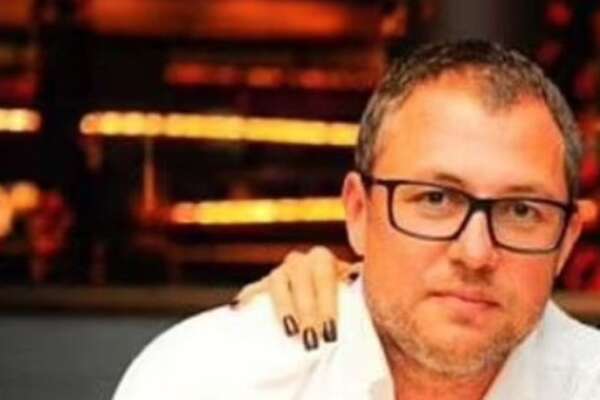 Morto l’oligarca russo Dmitry Zelenov, caduto dalle scale di casa in Francia: era contrario all’invasione in Ucraina