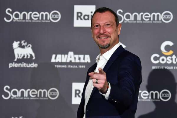 Festival di Sanremo 2023, la lista di tutti i duetti e delle cover annunciata da Amadeus