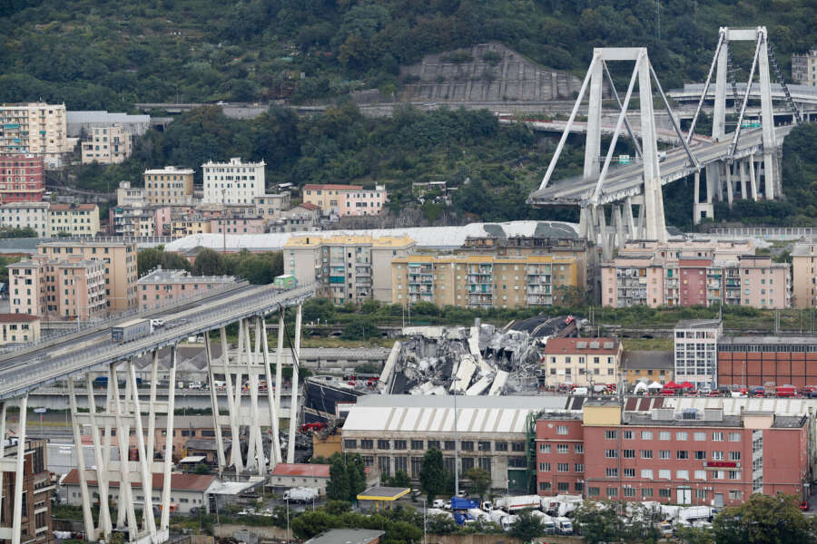 Ponte Morandi, le difese si scagliano contro i Pm: “Vogliono condizionare i giudici”