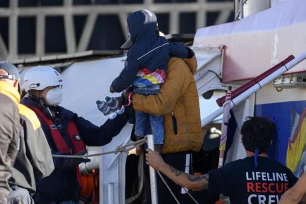 I sovranisti svedesi respingono la sovranista  Meloni: sui migranti nessun patto europeo prima del 2024