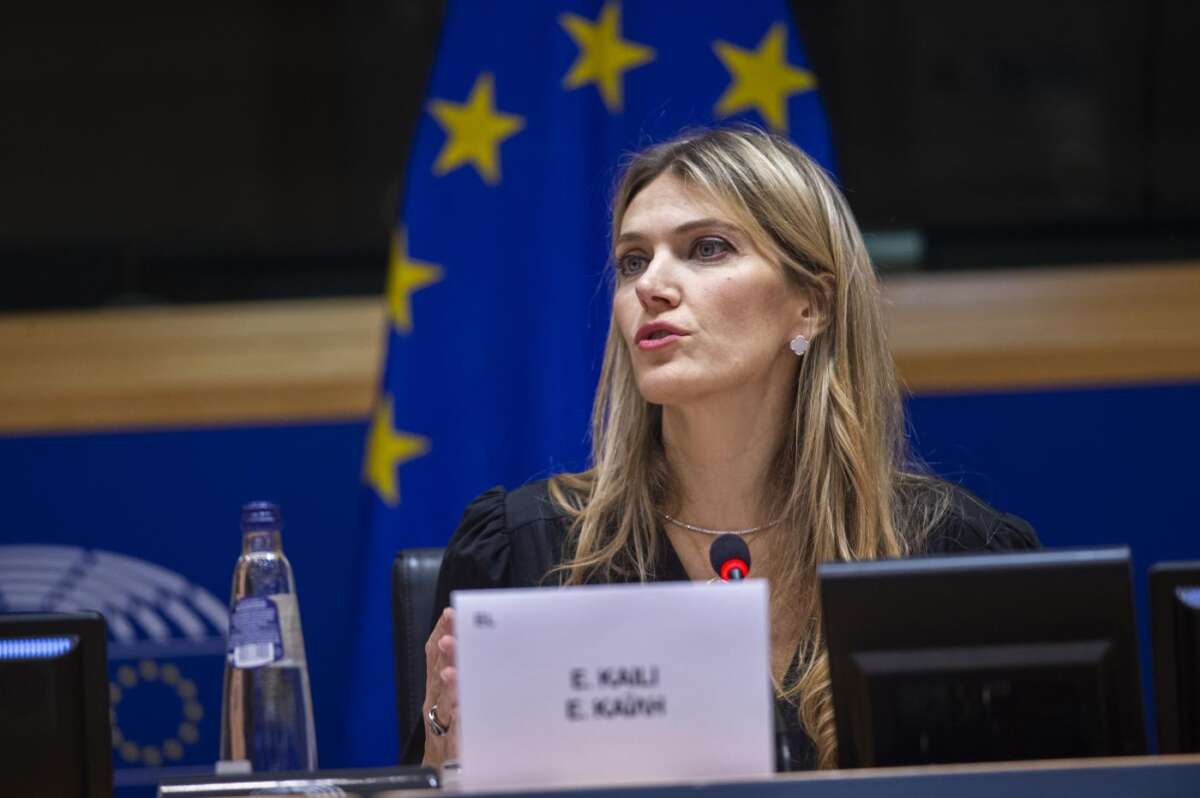 Torture a Eva Kaili, interviene il PPE: “Trattamento inumano, va fatta luce”