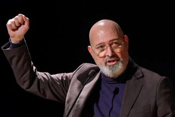 Bonaccini a ruota libera, parla il candidato alle primarie PD: “Sono stato comunista e non me ne vergogno, torniamo alla vocazione maggioritaria”