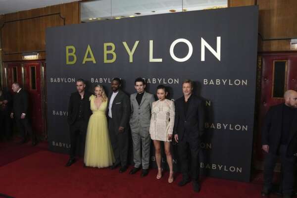 Polemiche su Babylon, Chazelle difende il suo film: “Dà fastidio al sistema”
