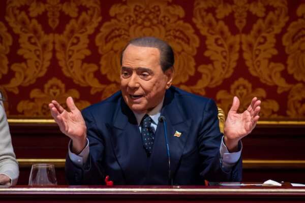 Silvio Berlusconi: “Stiamo con Nordio, assurdo scambiare il garantismo come cedimento alla Mafia”