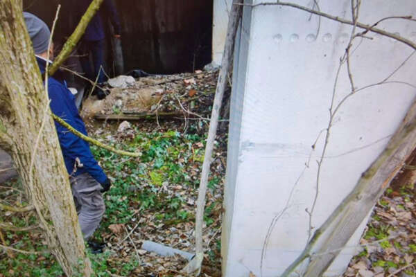 Foto Ufficio Stampa Questura di Monza/LaPresse
20 gennaio 2023 Monza, Italia
Cronaca
Villasanta, killer confessa l’omicidio sulla scheda elettorale
nella foto : indagine dei carabinieri
DISTRIBUTION FREE OF CHARGE – NOT FOR SALE Foto Ufficio Stampa Questura di Monza/LaPresse
20 gennaio 2023 Monza, Italia
Cronaca
Villasanta, killer confessa l’omicidio sulla scheda elettorale
nella foto : indagine dei carabinieri
DISTRIBUTION FREE OF CHARGE – NOT FOR SALE