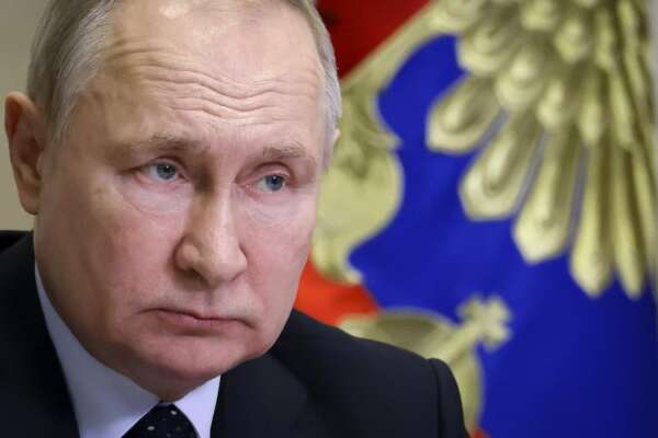 “Possibile un golpe in Russia”: la previsione dell’ex collaboratore di Putin fa il giro del mondo