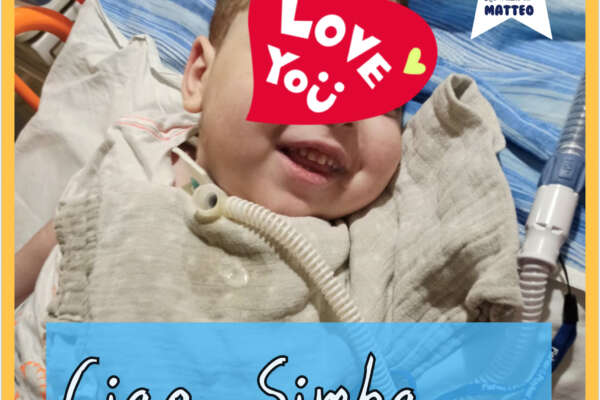 Addio al piccolo Simba, stroncato dal latte tossico della madre: “Si è spento tra le braccia dell’assistente che lo aveva salvato”