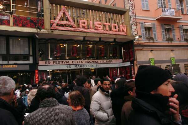 Come acquistare e quanto costano i biglietti di Sanremo 2023