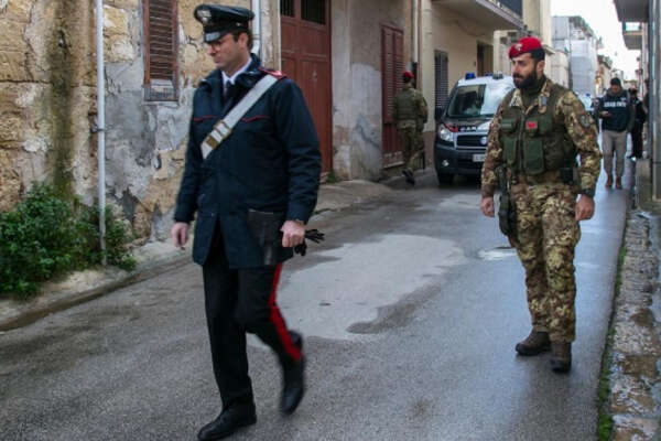 Blitz Antimafia, scoperto lo ‘statuto’ di Cosa nostra: “Dobbiamo rispettare il codice”