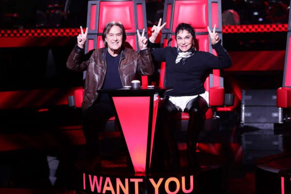 ANGELO SOTGIU
ANGELA BRAMBATI

 RICCHI E POVERI