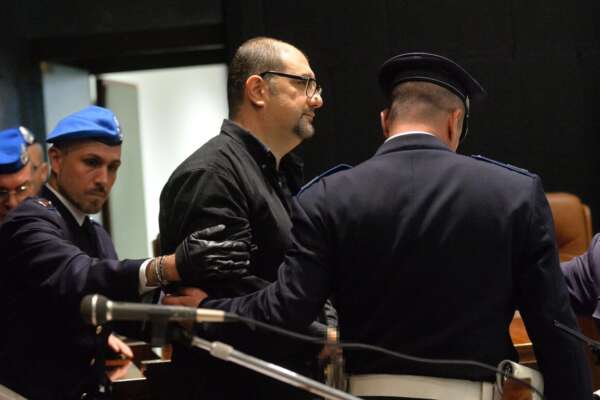 Alfredo Cospito può morire in carcere, la Cassazione fissa l’udienza sul 41bis tra tre mesi