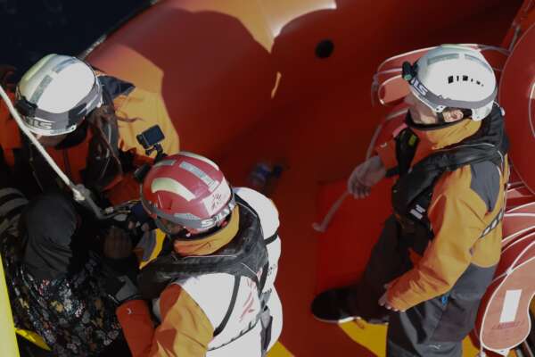 Terzo salvataggio della nave ong Geo Barents di Medici senza frontiere