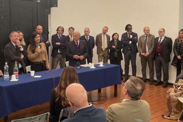 Elezioni Ordine Avvocati di Napoli, Sorge e la lista Per l’Avvocatura: “Il focus sono i giovani, una staffetta per i diritti dei cittadini” Elezioni Ordine Avvocati di Napoli, Sorge e la lista Per l’Avvocatura: “Il focus sono i giovani, una staffetta per i diritti dei cittadini”