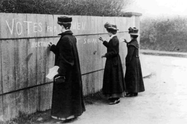 Diritto al voto alle donne: dalle suffragette al 30 gennaio 1945