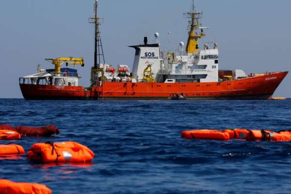 Il decreto contro le Ong è favoreggiamento dell’omissione di soccorso