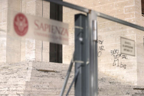 La prof della Sapienza: “I miei studenti hanno fatto bene a occupare, questo governo specula sugli anarchici”