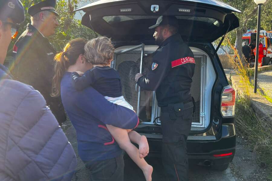 Ritrovato il piccolo Gennaro, il bimbo di tre anni scomparso a Nerano