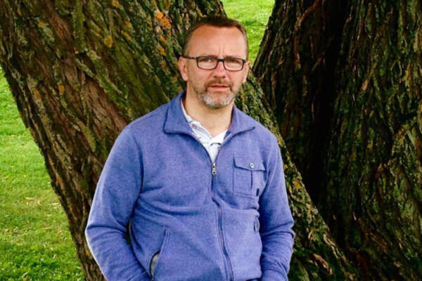 Agonizzante e sfigurato in strada: il giallo di Fabrizio Copetti, il dirigente di banca morto dopo il ritrovamento