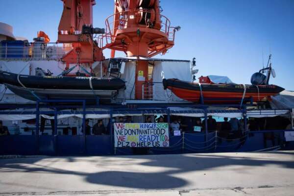 Il tribunale di Catania boccia Meloni e soci, illegale lo “sbarco selettivo”della Humanity1: “Decreto illegittimo”