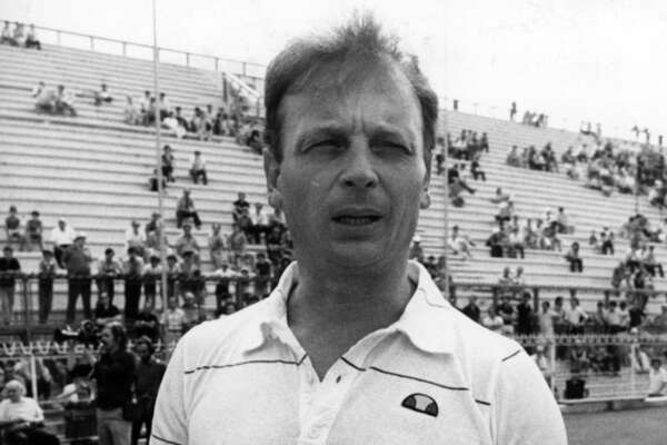 È morto Ilario Castagner, addio all’allenatore del Perugia dei miracoli entrato nella storia