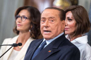 Foto Valerio Portelli/LaPresse
28-08-2019 Roma, Italia
Consultazioni Quirinale
Politica
Nella Foto: Silvio Berlusconi
Photo Valerio Portelli/LaPresse
28 August 2019 Rome,Italy
Quirinale consultations
Politics
In the pic: Silvio Berlusconi Foto Valerio Portelli/LaPresse
28-08-2019 Roma, Italia
Consultazioni Quirinale
Politica
Nella Foto: Silvio Berlusconi
Photo Valerio Portelli/LaPresse
28 August 2019 Rome,Italy
Quirinale consultations
Politics
In the pic: Silvio Berlusconi
