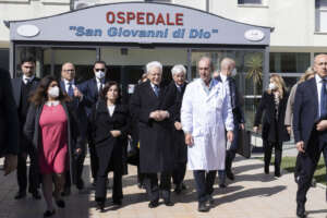 Foto Francesco Ammendola/Ufficio Stampa Quirinale/LaPresse 02-03-2023 Crotone – Italia
Politica
Mattarella a Crotone per rendere omaggio alle vittime del naufragio

Nella foto : Sergio Mattarella

DISTRIBUTION FREE OF CHARGE – NOT FOR SALE
