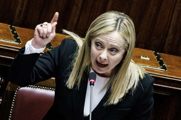 Riforma fiscale, con Meloni rispunta “l’evasione per necessità” berlusconiana (non sanzionabile)