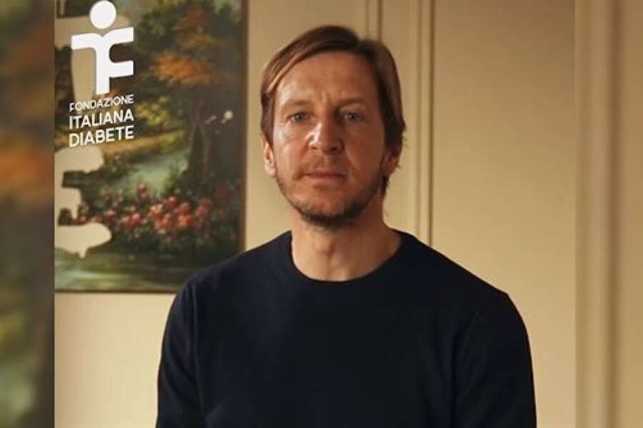 La malattia del figlio di Ambrosini, l’annuncio dell’ex Milan: “È incurabile, l’unica speranza è la ricerca”