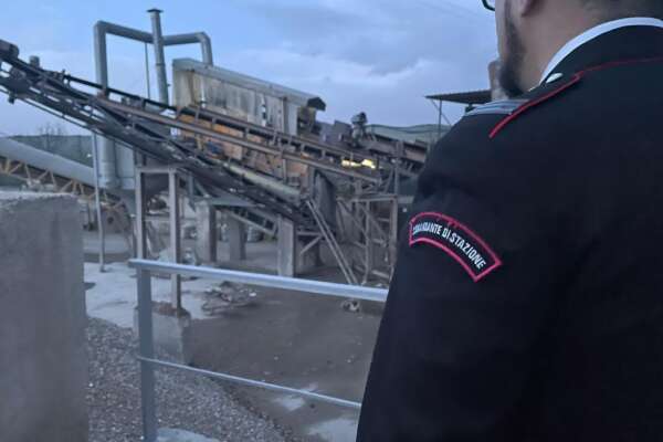 Vincenzo Infante travolto e ucciso nella sua azienda di trasporti: dramma a Somma Vesuviana