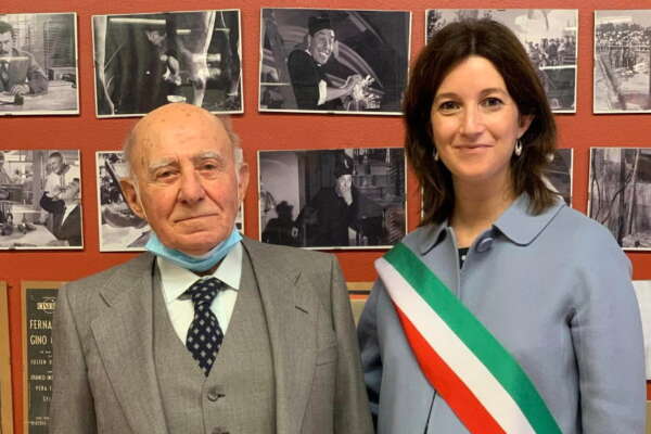 Morto a 102 anni Afro Bettati, il vero “Peppone” sindaco di Brescello e di don Camillo: per i film sfidò anche il Pci