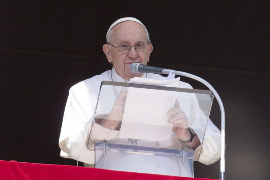 Papa Francesco, dieci anni di pontificato: “Andrò a Kiev solo se Mosca mi riceverà”