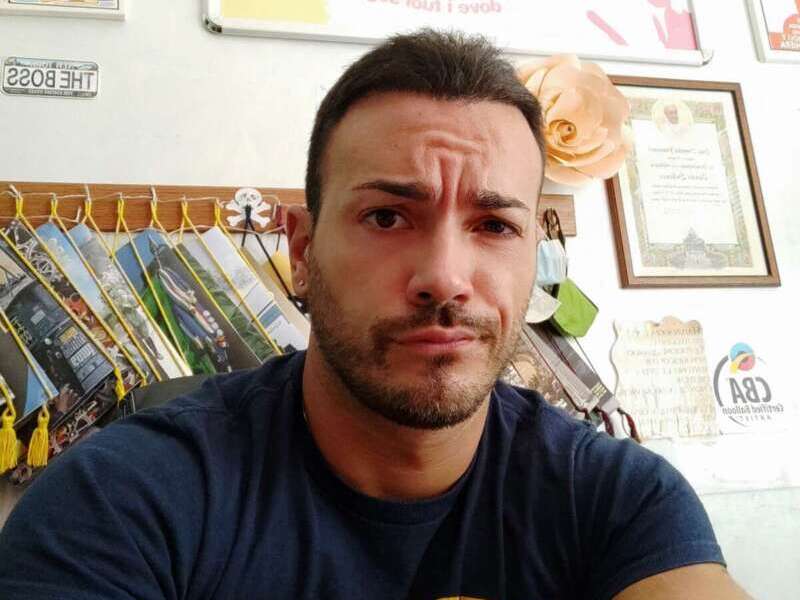 Poliziotto muore in un incidente, la questura di Napoli piange Fabio D’Alessio: “Difendeva il territorio”