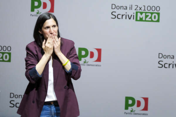 Foto Mauro Scrobogna /LaPresse
13-03-2023 Roma (Italia) – Politica – Assemblea Nazionale del Partito Democratico – Nella foto: Elly Schlein durante i lavori dell’assemblea nazionale del PD

March 13, 2023 Rome (Italy) – Politics – National Assembly of the Democratic Party – In the photo: Elly Schlein during the work of the national assembly of the PD
