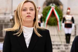 Il fascismo è ancora vivo e si aggira attorno a Palazzo Chigi…