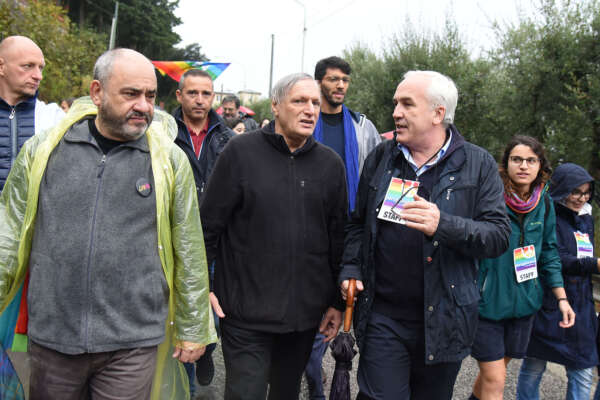 “La guerra è harakiri della politica, i pacifisti non devono demordere”, intervista a Flavio Lotti