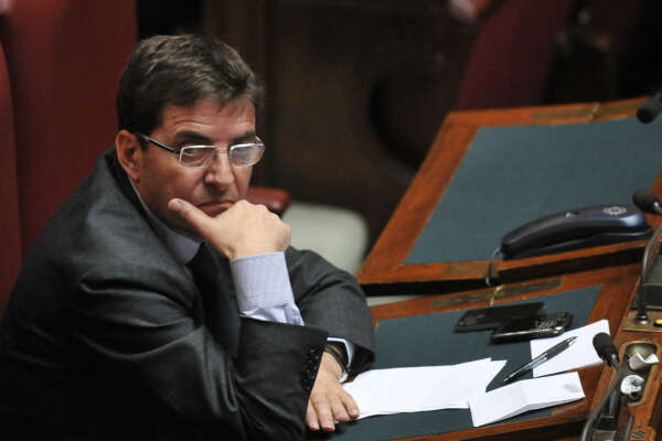 Nicola Cosentino in carcere, il travaglio giudiziario e la fine politica di Nick ’o mericano