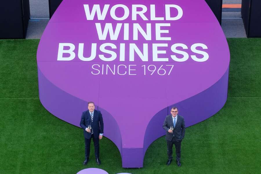 Edizione 2023, il successo del Vinitaly: a Verona ritornano i buyer americani e asiatici