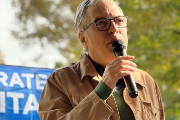 Chi era Andrea Augello, senatore FdI morto a 62 anni dopo una lunga malattia: “Punto di riferimento”