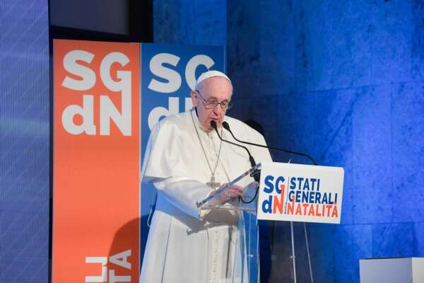 Foto Vatican Media/LaPresse14-05-2021 Città del Vaticano, VaticanoCronacaPapa Francesco interviene in apertura dei lavori degli Stati Generali della Natalità, promosso dal Forum delle Associazioni familiari nell’Auditorium della Conciliazione e dedicato al destino demografico dell’Italia e del mondo.Nella foto: Papa FrancescoDISTRIBUTION FREE OF CHARGE – NOT FOR SALE