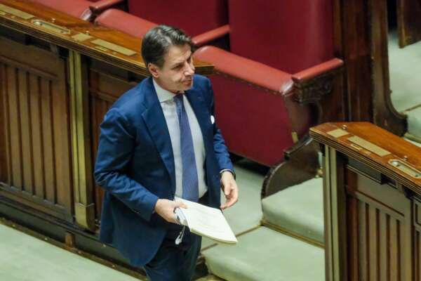 La clessidra di Giuseppe Conte ha iniziato a consumarsi: Giuseppi solo et pensoso