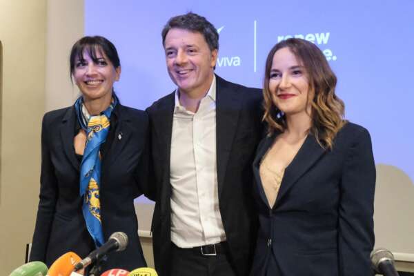 Renzi: “Offriamo una casa a chi non vuole arrendersi al melonismo, allo schleinismo e al contismo”