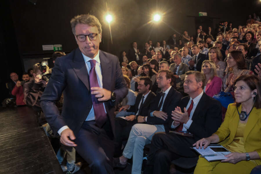 Foto Mauro Scrobogna/LaPresse 
24-05-2023 Roma (Italia) Politica – Renew Europe, un terzo polo dell’Unione Europea – Nella foto: Carlo Calenda Matteo Renzi durante la manifestazione organizzata da Renew Europe

May 24, 2023 Rome (Italy) Politics – Renew Europe, a third pole of the European Union – In the photo: Carlo Calenda Matteo Renzi during the event organized by Renew Europe