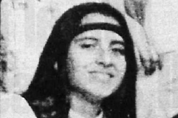 Emanuela Orlandi moneta di scambio di Agca, basta fango su papa Wojtyla: “Va screditato o eliminato fisicamente”