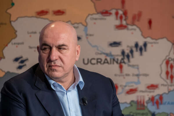 Foto Mauro Scrobogna /LaPresse
04-05-2022 Roma, Italy
Cronaca
RAI – trasmissione Porta a Porta , guerra in Ucraina
Nella foto: Guido Crosetto ospite della trasmissione condotta da Bruno Vespa
Photo Mauro Scrobogna / LaPresse
May 04, 2022 Rome, Italy
News
RAI – Porta a Porta broadcast, war in Ukraina
In the photo: Guido Crosetto guest of the program conducted by Bruno Vespa Foto Mauro Scrobogna /LaPresse
04-05-2022 Roma, Italy
Cronaca
RAI – trasmissione Porta a Porta , guerra in Ucraina
Nella foto: Guido Crosetto ospite della trasmissione condotta da Bruno Vespa
Photo Mauro Scrobogna / LaPresse
May 04, 2022 Rome, Italy
News
RAI – Porta a Porta broadcast, war in Ukraina
In the photo: Guido Crosetto guest of the program conducted by Bruno Vespa