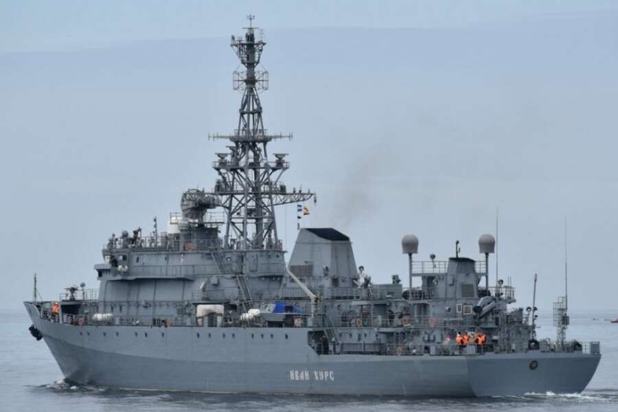 Mar Nero, nave russa Ivan Khurs attaccata da droni. Fallito l’attacco