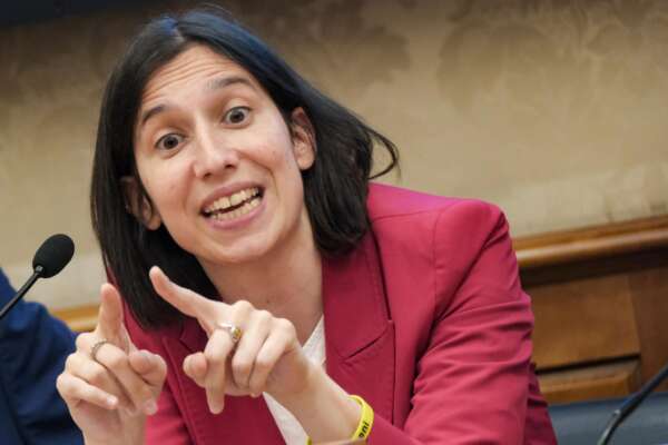 La morale a sinistra: Elly e il condominio