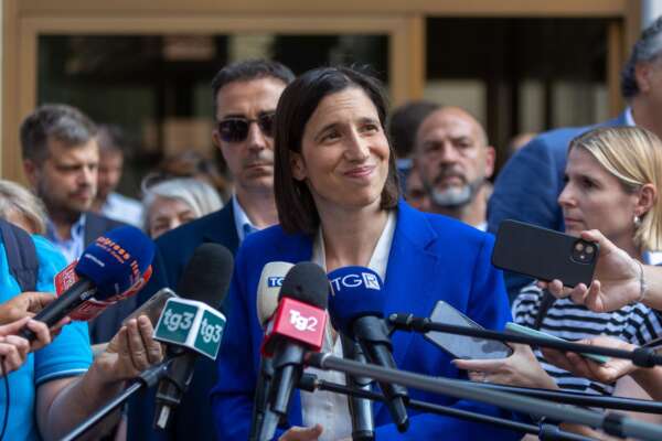 Sindaci, Michele Guerra: “Elly apra su Nordio”